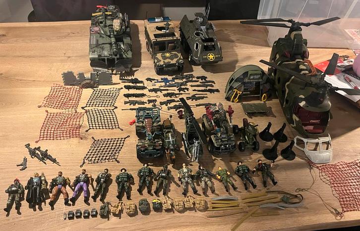 Leger Speelgoed Set - Helikopter, Tanks, Poppetjes, Kinderen en Baby's, Speelgoed | Actiefiguren, Gebruikt, Ophalen of Verzenden