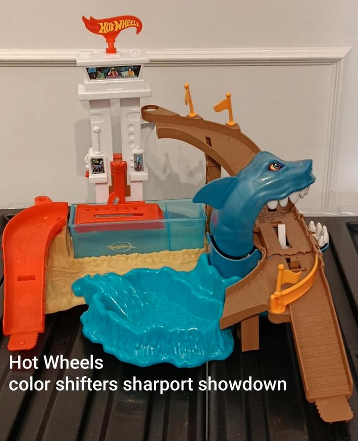 Hot Wheels Color Shifters Sharkport Showdown, Kinderen en Baby's, Speelgoed | Overig, Zo goed als nieuw, Jongen of Meisje, Ophalen of Verzenden