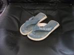 Stoere meisjesteenslippertjes ( maat 29 ) moschino, Kinderen en Baby's, Kinderkleding | Schoenen en Sokken, Gebruikt, Meisje, Schoenen
