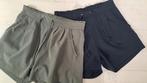 2 shorts. Donkerblauw, groen. M, Maat 38/40 (M), Kort, Ophalen of Verzenden, Zo goed als nieuw