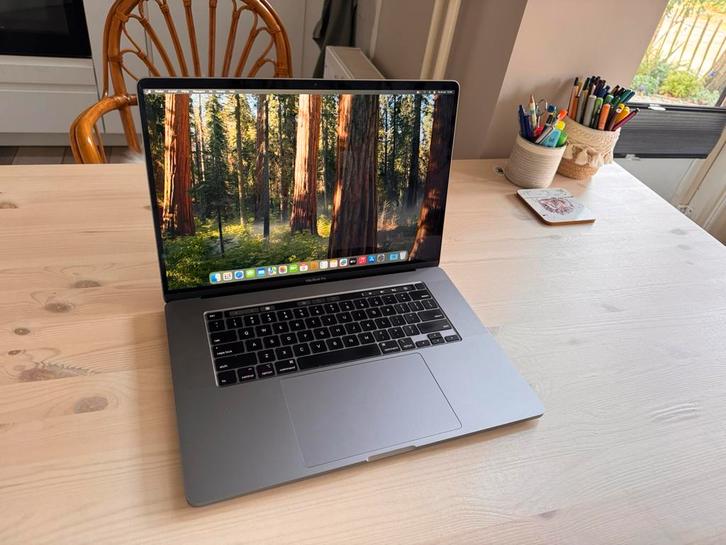 MacBook Pro 2019 16” 1 TB IntelCore i9 in nette staat, Computers en Software, Windows Laptops, Zo goed als nieuw, 16 inch, 2 tot 3 Ghz
