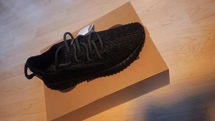 adidas Yeezy Boost 350 “Pirate Black” 2016 – maat 45⅓ nieuw, Kleding | Heren, Schoenen, Nieuw, Zwart, Ophalen of Verzenden