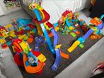 Vtech toet toet garage, stunpark, boerderij, treinstation, Ophalen of Verzenden, Zo goed als nieuw, 2 tot 4 jaar