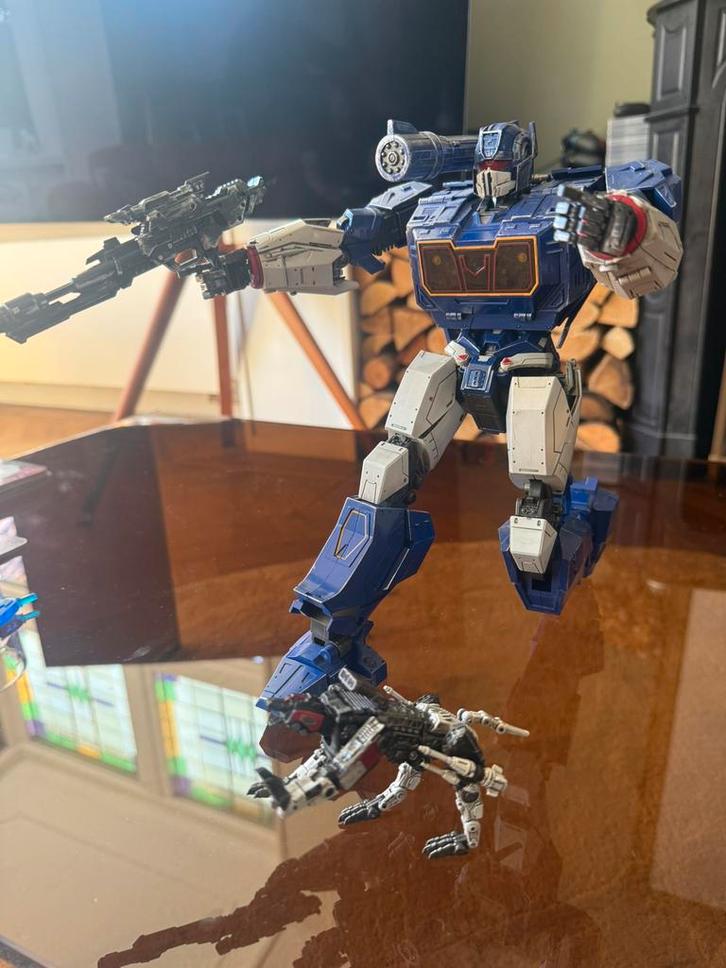 Bumblebee Soundwave, Verzamelen, Transformers, Zo goed als nieuw, G1, Autobots, Ophalen of Verzenden