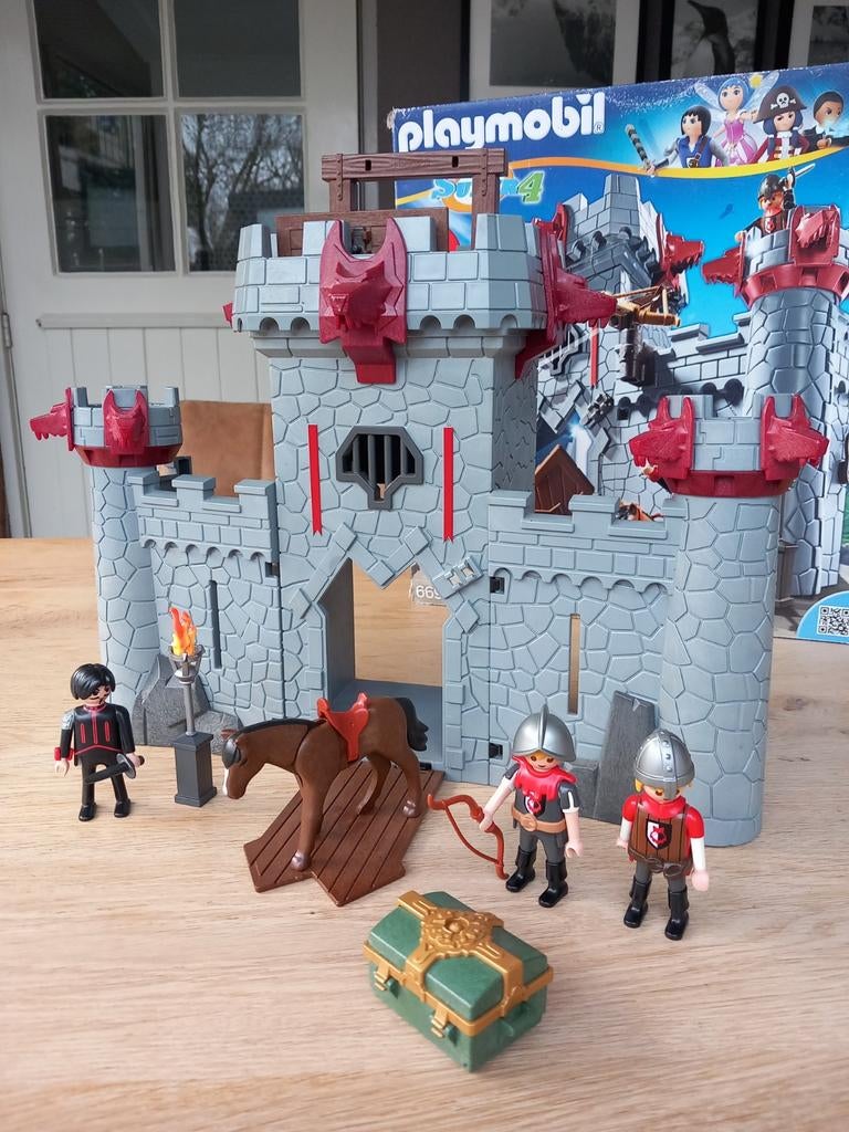 Playmobil 6697 meeneem kasteel incl doos, Kinderen en Baby's, Speelgoed | Playmobil, Ophalen of Verzenden, Gebruikt, Complete set