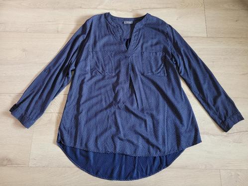 YESSICA blauwe tuniek met witte stipjes maat 46 ~ TH0058, Kleding | Dames, Blouses en Tunieken, Zo goed als nieuw, Maat 46/48 (XL) of groter