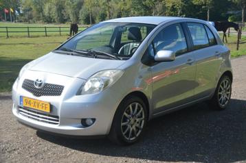 Toyota Yaris 1.3 VVTi Sol MMT Automaat Airco Leer beschikbaar voor biedingen