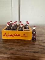 Poppenhuis houten kratje cola, Ophalen of Verzenden, Gebruikt, Poppenhuis
