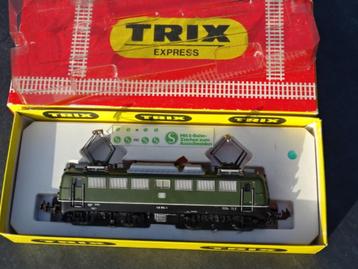 Trix Express bijna nieuwe E140 met doos cat 2252 beschikbaar voor biedingen