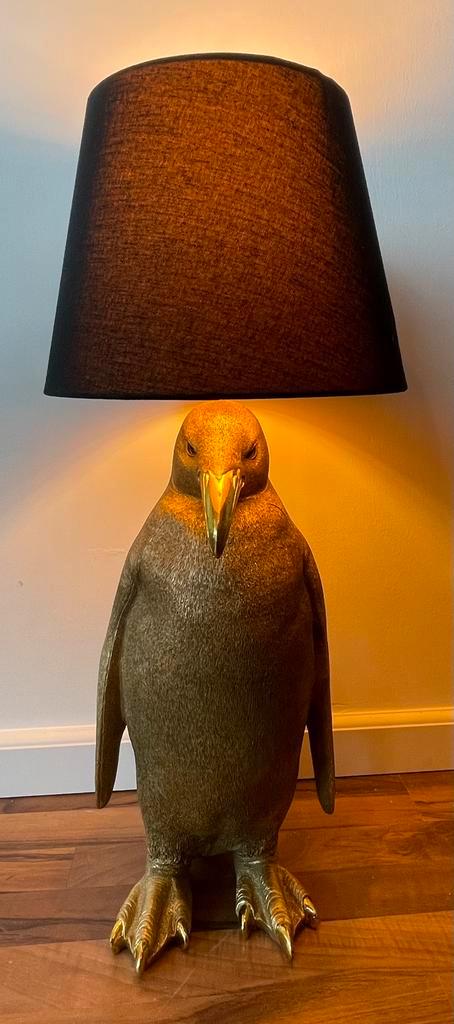 Staande gouden pinguïn lamp met lampenkap +/- 70cm hoog, Antiek en Kunst, Kunst | Beelden en Houtsnijwerken, Ophalen of Verzenden