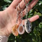 Agaat geode sleutelhanger, Ophalen of Verzenden, Mineraal