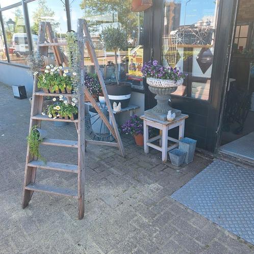 Oude schilderstrap, Doe-het-zelf en Verbouw, Ladders en Trappen, Gebruikt, Trap, Minder dan 2 meter, Ophalen