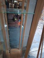 Glazen vitrinekast met houten frame, Huis en Inrichting, Kasten | Vitrinekasten, Minder dan 50 cm, Met deur(en), Glas, Ophalen of Verzenden
