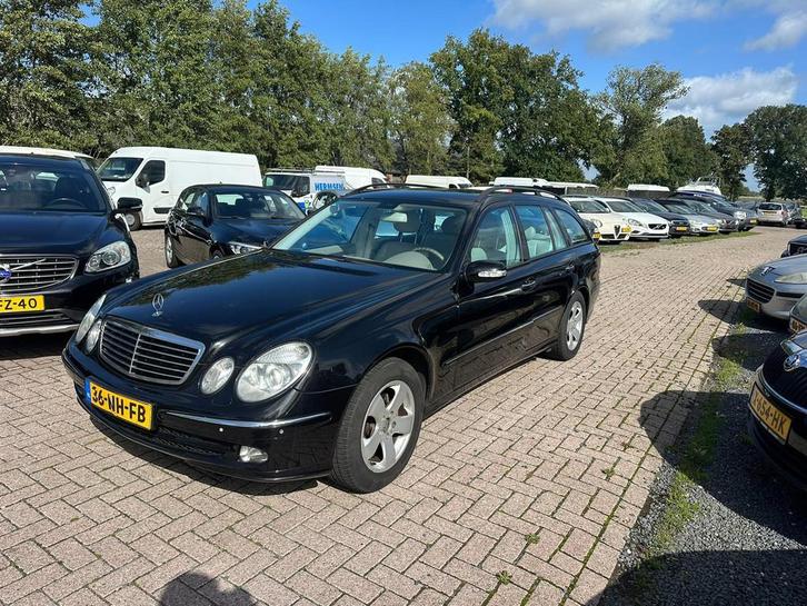 Mercedes-Benz E-klasse Combi 240 Avantgarde, Auto's, Mercedes-Benz, Bedrijf, Te koop, E-Klasse, Benzine, Euro 4, E, Stationwagon