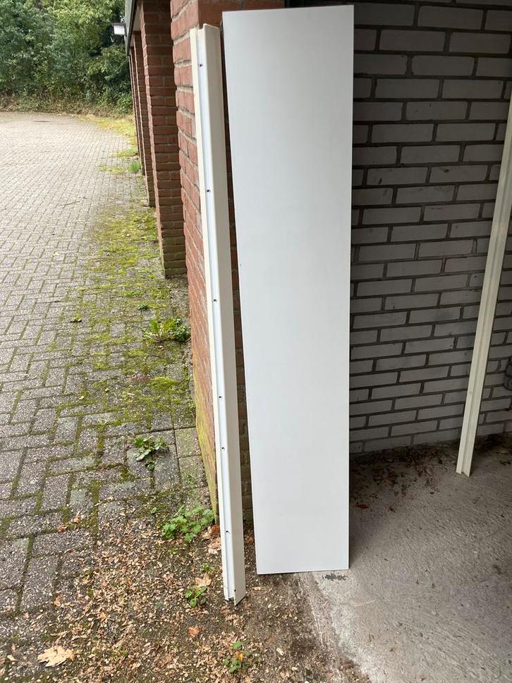 Boekenplankhouder met blinde montage 2x 160 cm en 200cm, Doe-het-zelf en Verbouw, Overige Doe-het-zelf en Verbouw, Zo goed als nieuw
