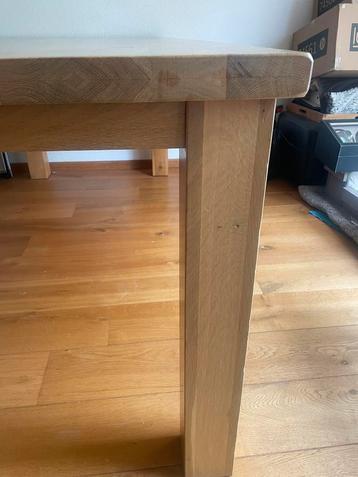 Eettafel blank eiken  beschikbaar voor biedingen
