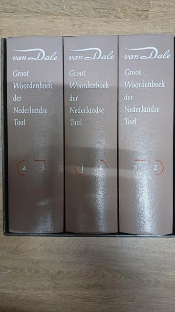 Van Dale Groot Woordenboek - 12e editie - 1992 beschikbaar voor biedingen