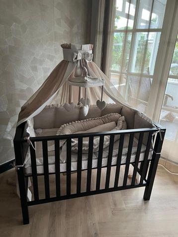 Tweeling box boxkleed nestjes enz beschikbaar voor biedingen