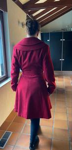 Rode Hell Bunny Winterjas met Rode Voering - Original, Kleding | Dames, Jassen | Winter, Ophalen of Verzenden, Zo goed als nieuw