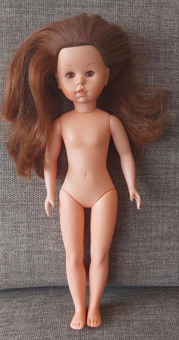 Vintage pop met bruin/rood haar ( is een serie van) beschikbaar voor biedingen