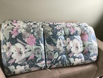 Dikke  satijnen tuinstoelkussens Allure 50x120cm izgst samen beschikbaar voor biedingen