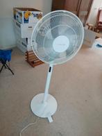 Ventilator, Witgoed en Apparatuur, Ventilatoren, Ophalen, Ventilator met afstandsbediening, Zo goed als nieuw, Statiefventilator