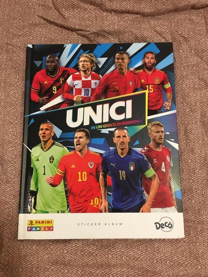 Panini UNICI 2021 (Italian) Aangeboden/Ruilen, Verzamelen, Sportartikelen en Voetbal, Zo goed als nieuw, Poster, Plaatje of Sticker