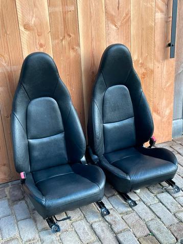 Mx5 Meerdere Stoelen Leer/Stof  beschikbaar voor biedingen