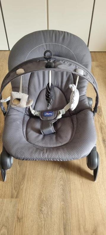 Chicco Hoopla wipstoel met babyverkleiner beschikbaar voor biedingen