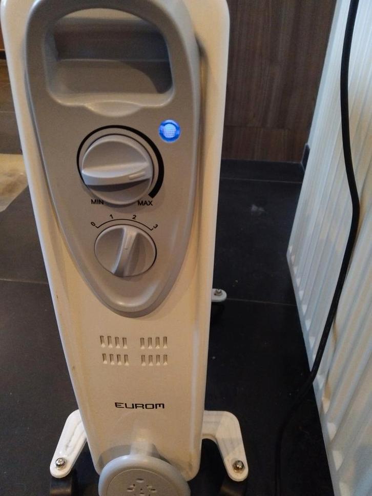 Elektrische kachel - Vrijstaand, Huis en Inrichting, Kachels, Gebruikt, Vrijstaand, Overige soorten, Elektrisch, Ophalen of Verzenden