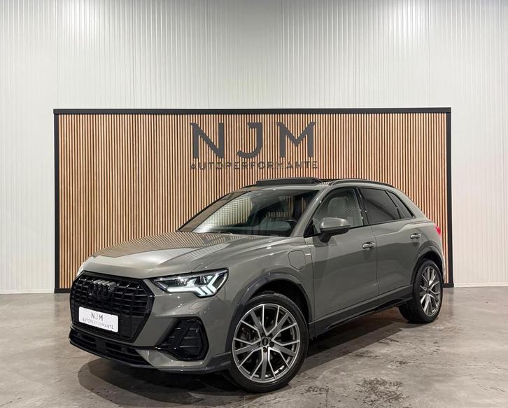 Audi Q3 45 TFSIe S-Line|Pano|360|Keyless|Matrix, Auto's, Audi, Bedrijf, Te koop, Q3, 360° camera, ABS, Achteruitrijcamera, Adaptive Cruise Control