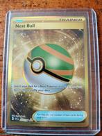 Nest ball trainer gold card 225/198 scarlett and violet, Hobby en Vrije tijd, Verzamelkaartspellen | Pokémon, Ophalen of Verzenden