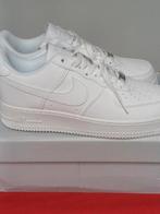 Air Force 1.  Maat: 37,5, Kleding | Heren, Schoenen, Wit, Nieuw, Ophalen of Verzenden, Sneakers of Gympen