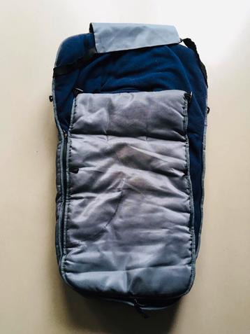 Musty warme voetenzak  beschikbaar voor biedingen