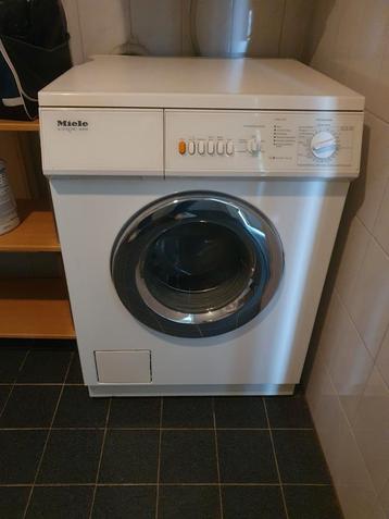 Miele wasmachine met veel programma's  beschikbaar voor biedingen
