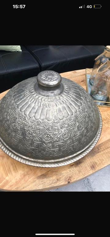 Catering borden beschikbaar voor biedingen