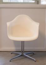 Eames Vitra DAL Armchair | La Fonda Base, Gebruikt, Wit, Ophalen of Verzenden, Eén