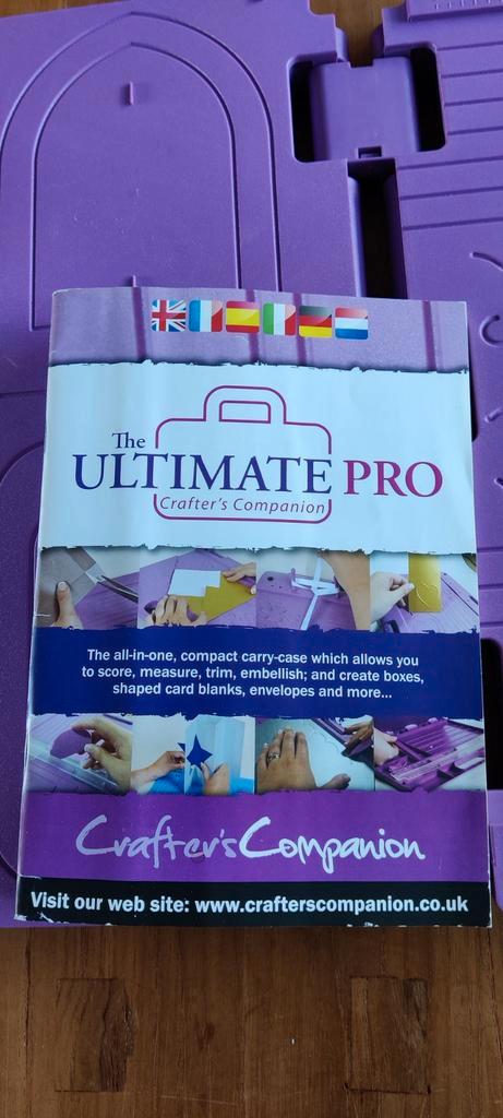 The ultimate pro crafter's companion, Hobby en Vrije tijd, Kaarten | Zelf maken, Pons of Mal, Overige thema's, Ophalen of Verzenden