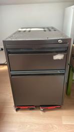 Gratus af te halen: archiefkast, Huis en Inrichting, Kasten | Roldeurkasten en Archiefkasten, Ophalen, Minder dan 50 cm, Gebruikt