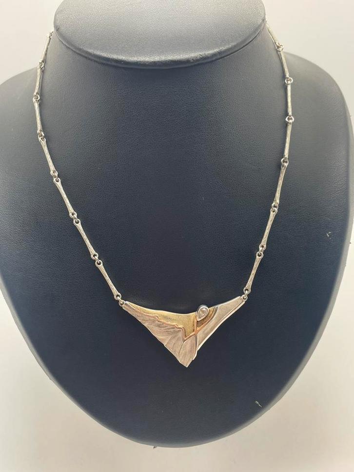 A147 Prachtige zilveren Franz Schreule ketting bicolor, Sieraden, Tassen en Uiterlijk, Antieke sieraden, Ketting, Zilver, Met edelsteen