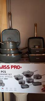 Nieuwe 12-delige Swiss Pro Pannenset in Doos, Huis en Inrichting, Keuken | Potten en Pannen, Ophalen, Nieuw, Pannenset, Rvs