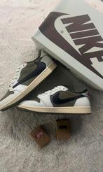 Travis scott medium olive 43, Kleding | Heren, Schoenen, Overige kleuren, Nieuw, Ophalen of Verzenden, Sneakers of Gympen