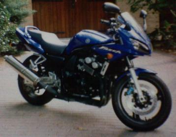 klep voor motorhelm (Bieffe) en evt Jamaha FZ600 beschikbaar voor biedingen