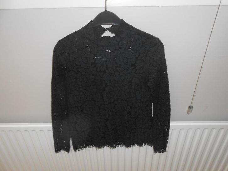 Zwarte kanten top maat M van Label Nick, Kleding | Dames, Tops, Gedragen, Maat 38/40 (M), Zwart, Lange mouw, Ophalen of Verzenden