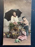1908 Bij de groente- en fruitkraam, Gelopen, Kinderen, Ophalen of Verzenden, Voor 1920