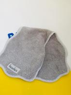 1096 koeka schouderdoek licht grijs badstof, Ophalen of Verzenden, Zo goed als nieuw, Overige typen