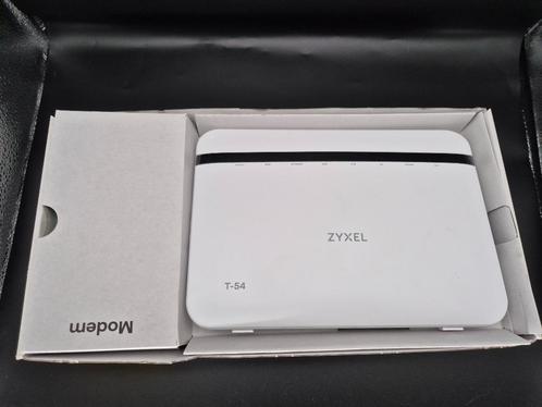 Zyxel Odido Modem t54 nieuw in doos met alle stukken, kabels, Computers en Software, Routers en Modems, Nieuw, Router met modem