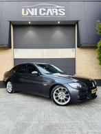 BMW 3-serie 320i Dynamic Executive|Automaat|Navi|half Leder|, Auto's, 4 cilinders, 150 pk, Bedrijf, Grijs