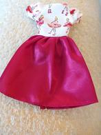 Barbie Kleertjes - Roze Jurk met Ballerina Print, Ophalen of Verzenden, Gebruikt, Kleertjes