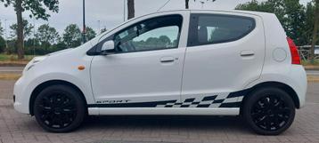 Sportieve suzuki alto  beschikbaar voor biedingen